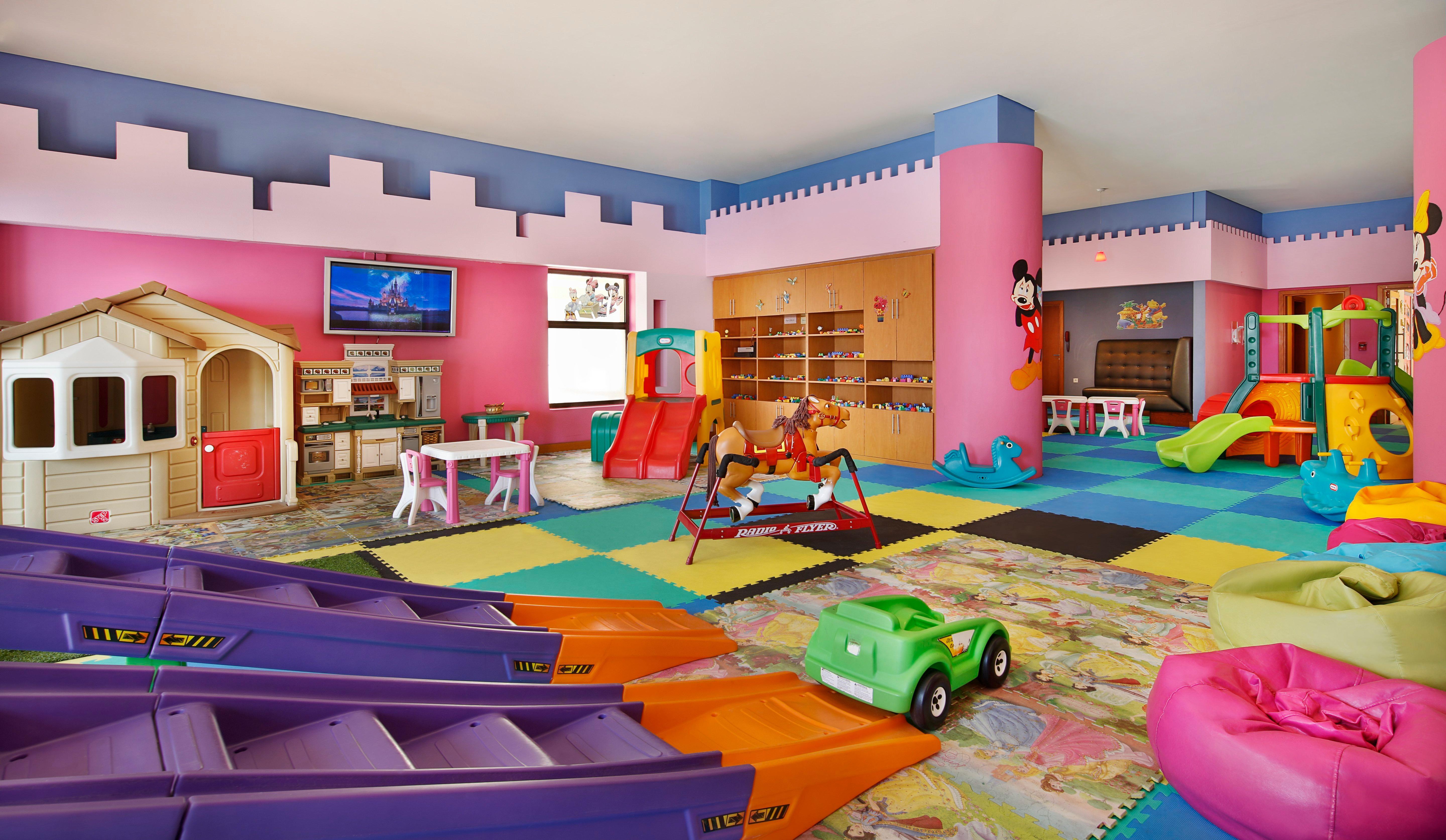 Intercontinental Aqaba By Ihg Hotel Exterior photo Kids Club at the Hilton San Francisco
