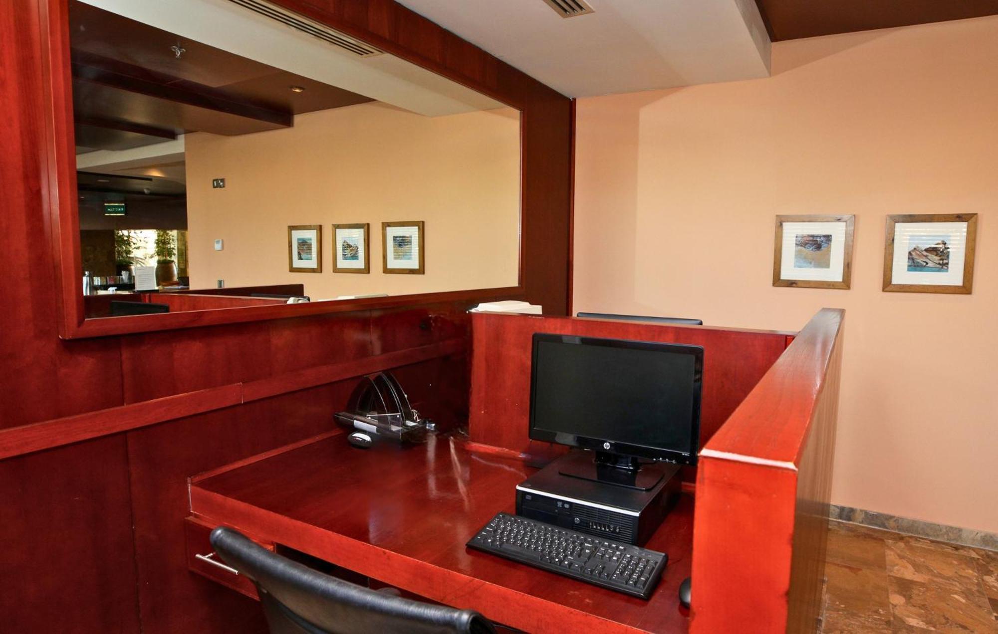 Intercontinental Aqaba By Ihg Hotel Exterior photo